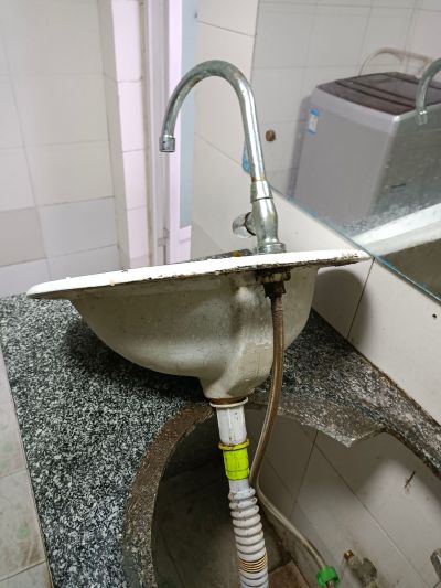 俞北空港有活的，需要帮忙的互相联系，共同发展，有维修水电的与本人联系15922901505