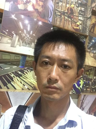 美缝打胶