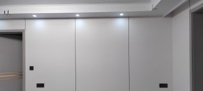 全部都是装修的样板，直接全屋定制，都是三四十年的老技术员工，咱们有着非常有把握的技术，来为你们装修，什么样的活都可以，干只要是和装修有关系的，咱们的工人都是有责任心，有需要的可以联系我，电话16637012581，名称，罗猛猛