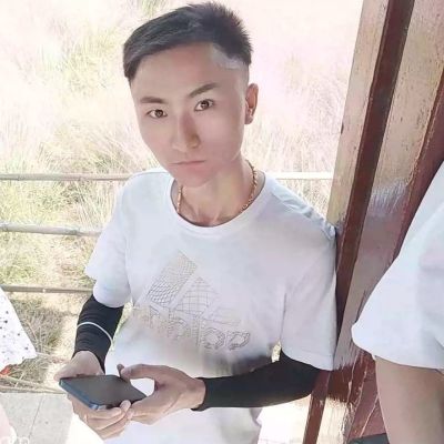 地里拔大葱