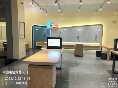 电信展柜安装