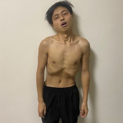 只有 六个膨胀螺丝打完就走