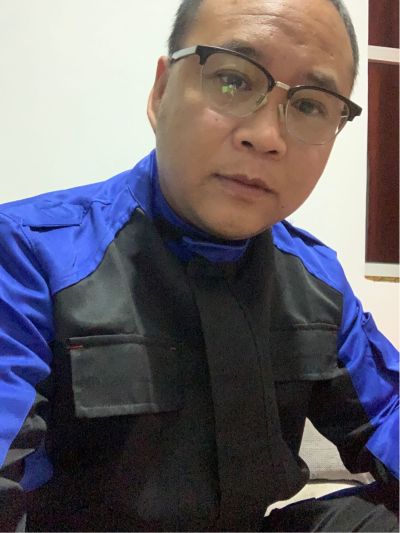 橱柜衣柜橱柜衣柜安装墙面打沙纸