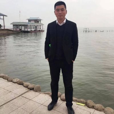 装锁装门