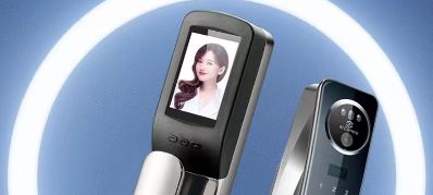 专业开锁，换锁，指纹锁出售及安转，配汽车钥匙