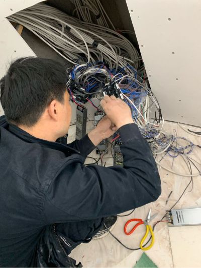 安装灯具灯具安装维修