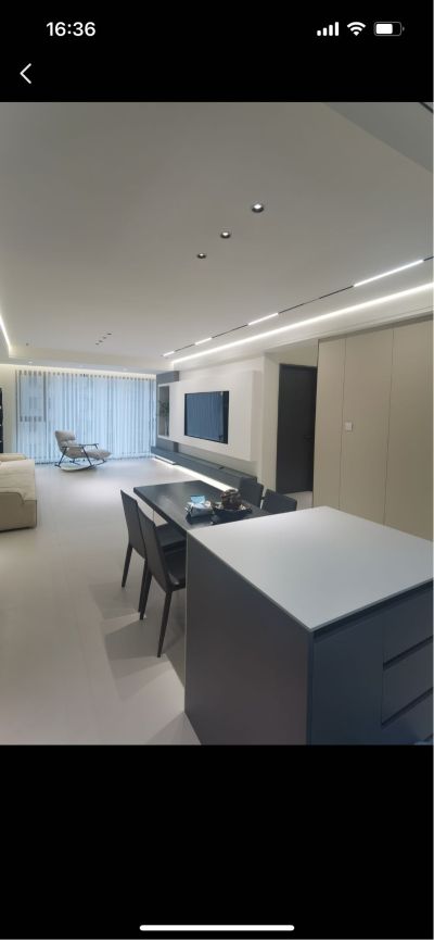 需要自带工具80宽，可辅助安装