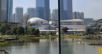 专业做室内保洁，日常深度保洁，开荒精细保洁，收纳整理，瓷砖美缝，欢迎下单，欢迎电话骚扰，18208515862