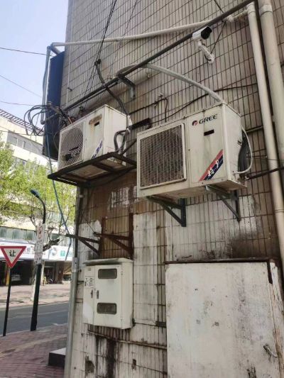 维修空调，安装空调，水电，疏通下水道。