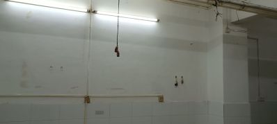 都行装修贴砖，刮大白