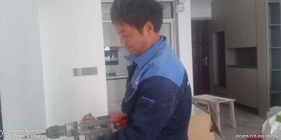 大家好！我是晓云水电安装维修师傅