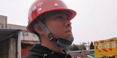 水电安装维修 插座 开关 吊灯 各种明暗线  安装上下水管维修  专业砸墙 开门洞 专业厂房卷材防水处理 卫生间防水处理
各种吊顶 内墙 外墙油漆粉刷 
疏通各种下水管道马桶维修
等
家装设计装修等

联系电话18335742908闫师傅
​有需要老板联系