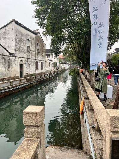 新房入住2年，阳台洗衣机排水管道堵塞