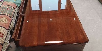 专业家具美容师，家具贴膜，软装清洗