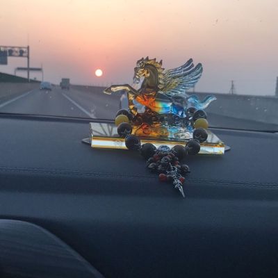 帮忙卸下家具，一个上下床，已拆好，有电梯，和安装师傅一起拿到家里，帮安装师傅扶一下家具，不需要安装经验