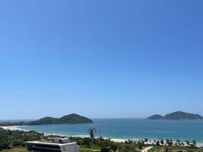 两个卫浴篮子，需要打孔，要求专业安装卫浴的师傅接单