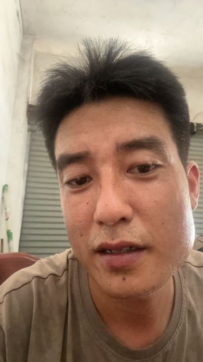 清远市清新区需要钣金喷漆师傅一名，手艺好可以长期合作