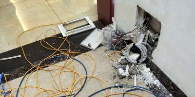 专业更换室内窗管网线