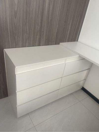 瓷砖美缝家具安装踢脚线安装