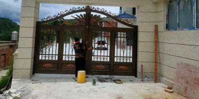 专业安装不锈钢 栏杆  防盗窗  铝合金  门窗  阳光棚