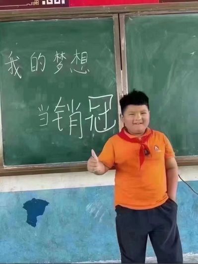 五门简易主柜长180cm宽60cm高200cm
详细安装地址
辽宁省大连市普兰店市双塔镇福全村大杨屯1-63号
