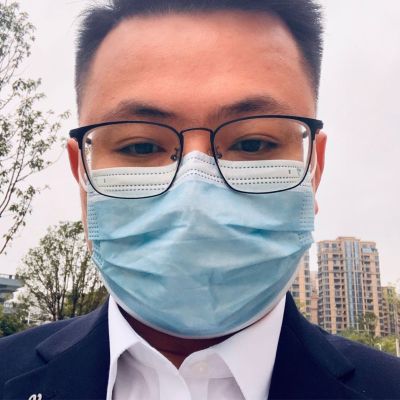 家装贴砖师傅