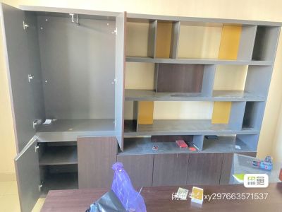 展厅家具安装 安装衣柜 鞋柜 化妆台 茶几电视柜这些东西，每天400 要干两三天