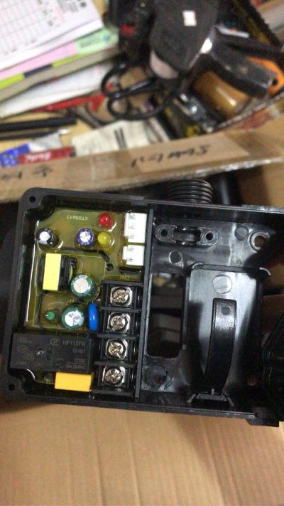 灯具安装