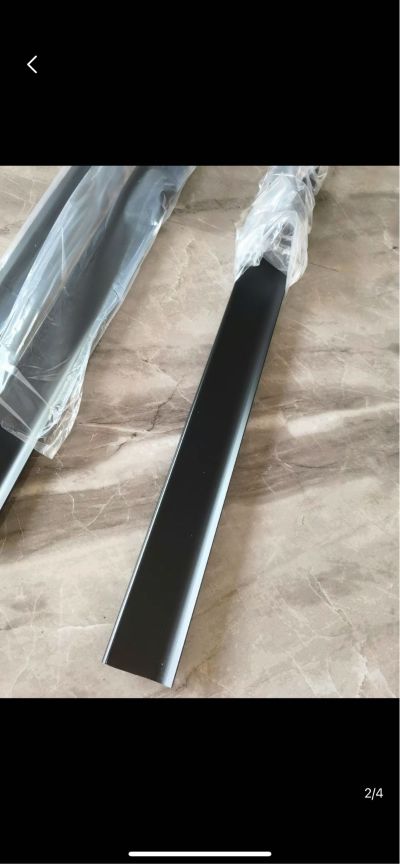 55米铝合金踢脚线