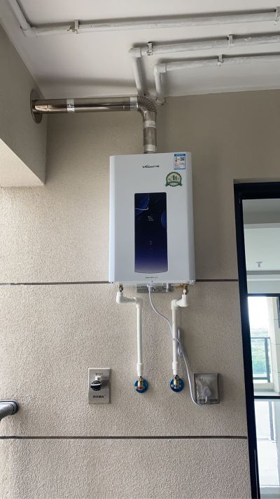 安装热水器安装热水器