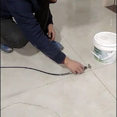 专业贴砖