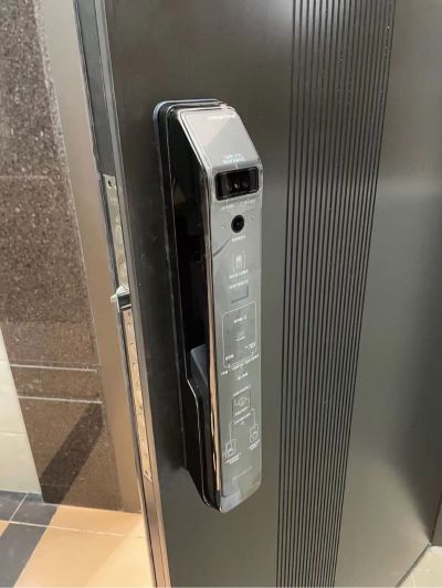 锁类指纹锁