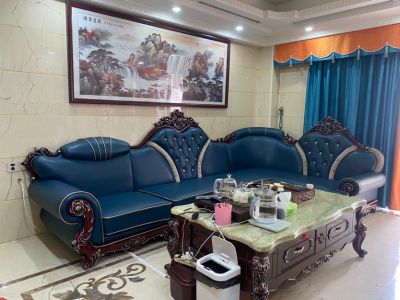 泉州市从事家具行业十几年，做沙发翻新，酒店沙发翻新，沙发订做，硬包订做，家具售卖等联系我