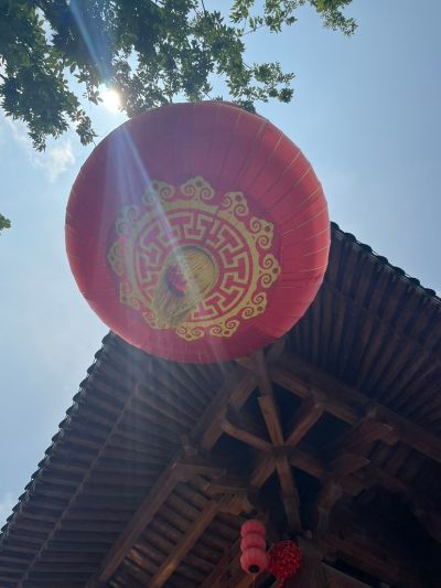 贴砖