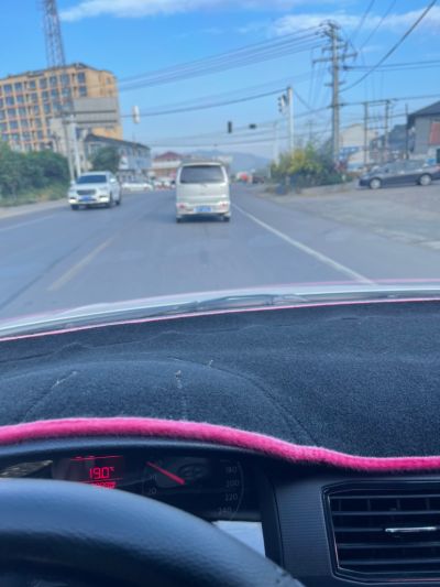 张志彬
