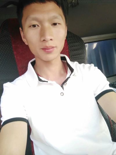 全屋安装小易全屋整装木工衣柜门墙板全屋整装