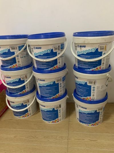 需要砌一堵墙，在三和伯恩这条街，约5平 半天的活，来个师傅我可以打下手